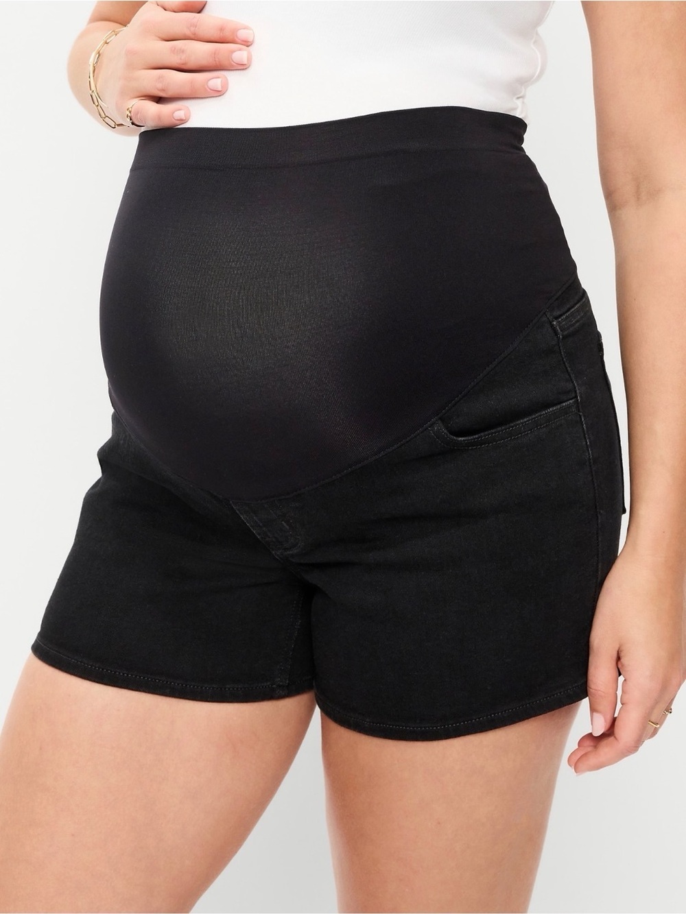 Old Navy Black Women's Maternity Shorts Full Panel Wow Stretch Fabric 4 inch